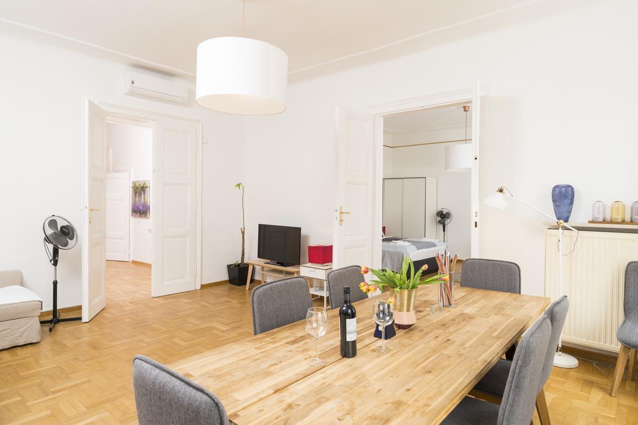 De Luxe Staatsoper By Ichbucheat Appartement *